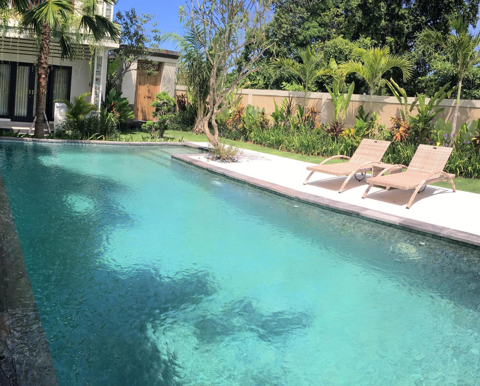 Indah Homestay Seminyak  Phòng bức ảnh