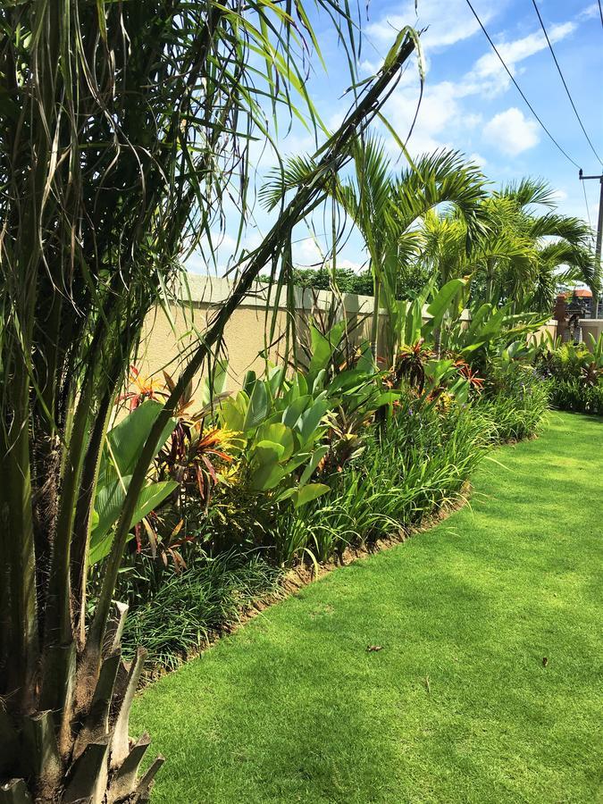 Indah Homestay Seminyak  Ngoại thất bức ảnh